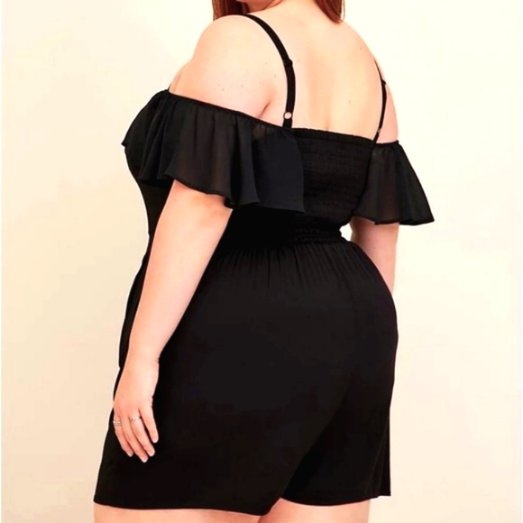 ❤️NWT VINTAGE TORRID DC BATMAN COSTUME ROMPER, SUPER SOFT, ORIGINAL PACKAGING - Picture 3 of 10